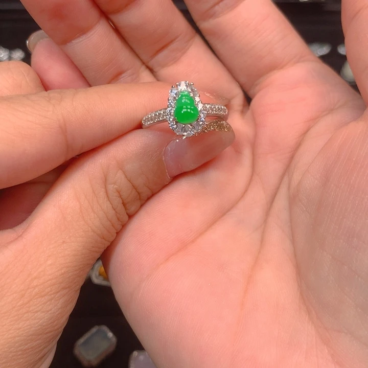 不***一翡翠银S925镶嵌戒指戒指