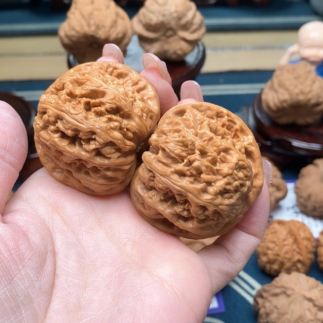 文玩核桃把件夜****花大粗筋