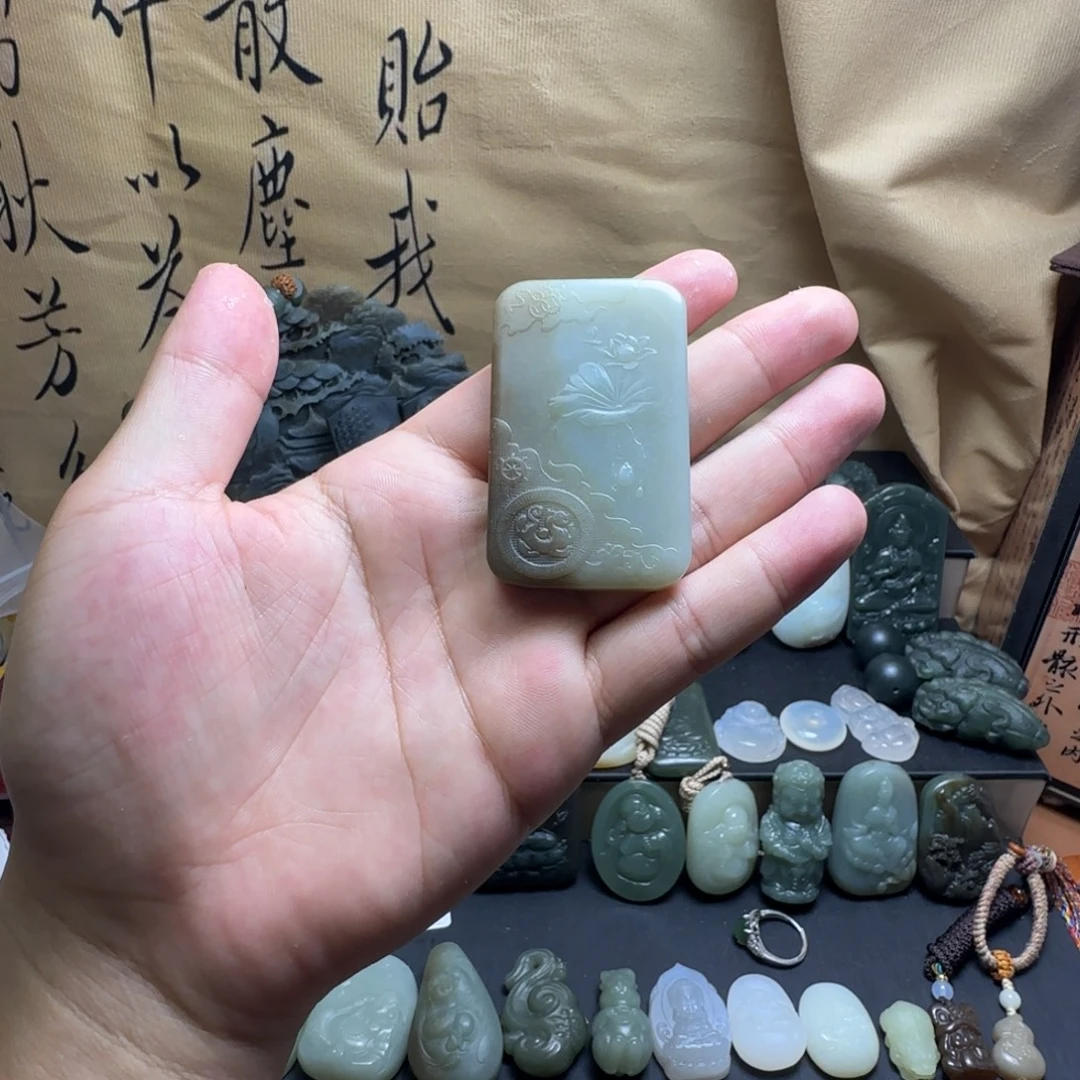 颈饰未镶嵌和田玉