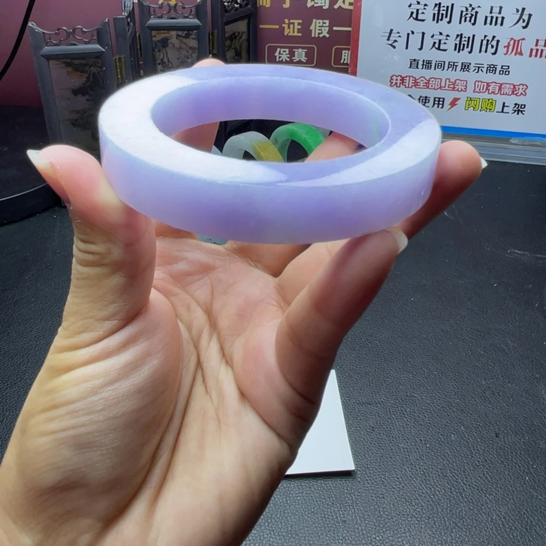 定制翡翠未镶嵌缅A翡翠多样性发一