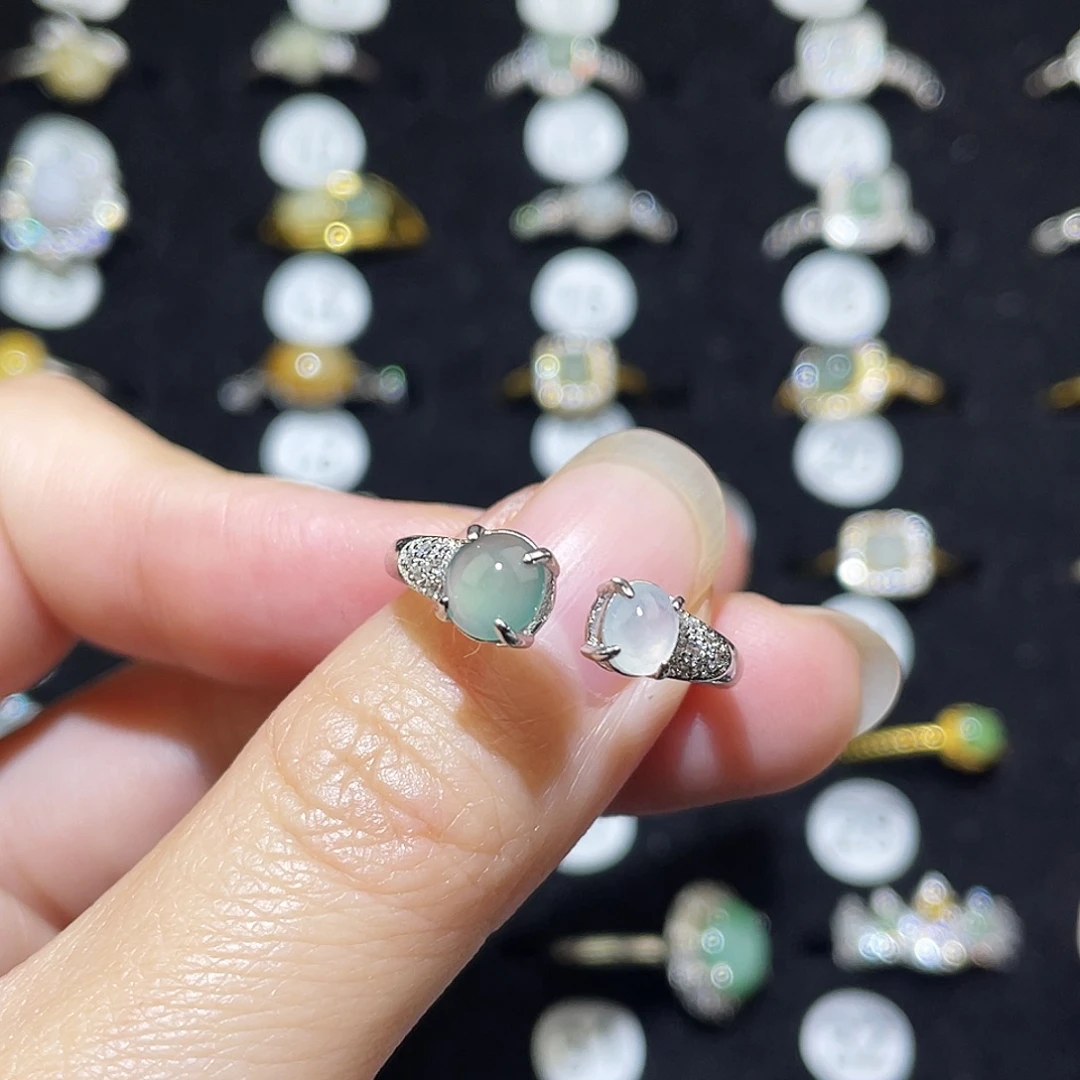 翡翠未镶嵌戒指戒指