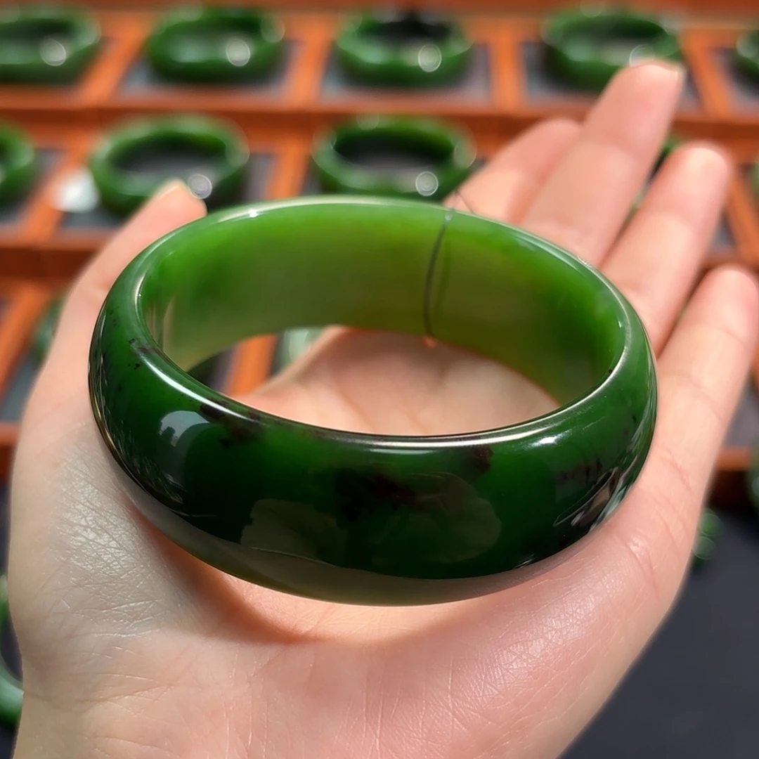 和田玉（碧玉）未镶嵌手镯宽版/红皮菠菜绿粉绿