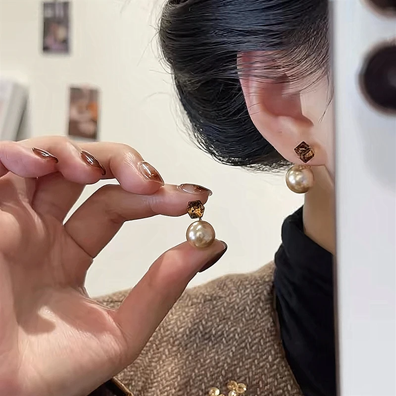 2025新款爆款法式一款两戴香槟色耳钉优雅温柔气质耳饰高级感耳环