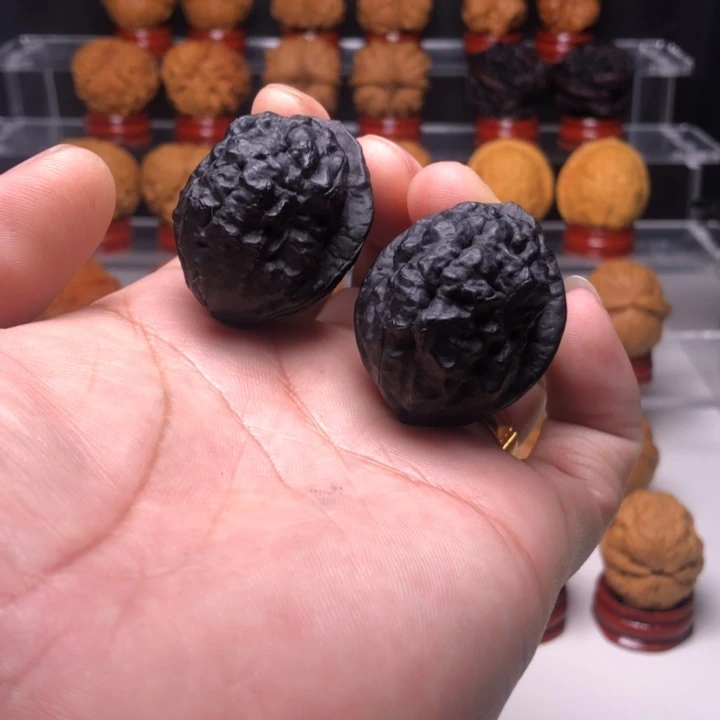 文玩核桃吊坠9地闷