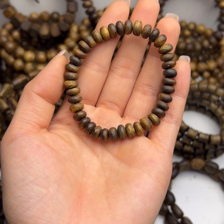 沉香沉香碎屑种植奇楠999结油 卡08，5克