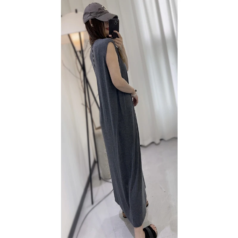 夏季山羊绒轻薄透气非常柔软的连衣裙 后背纽扣装饰裙子