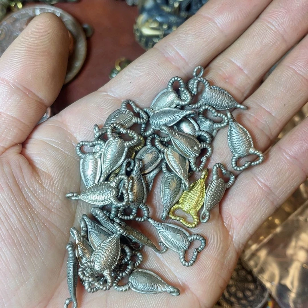 赞****西啊啊啊啊啊啊啊啊啊微瑕