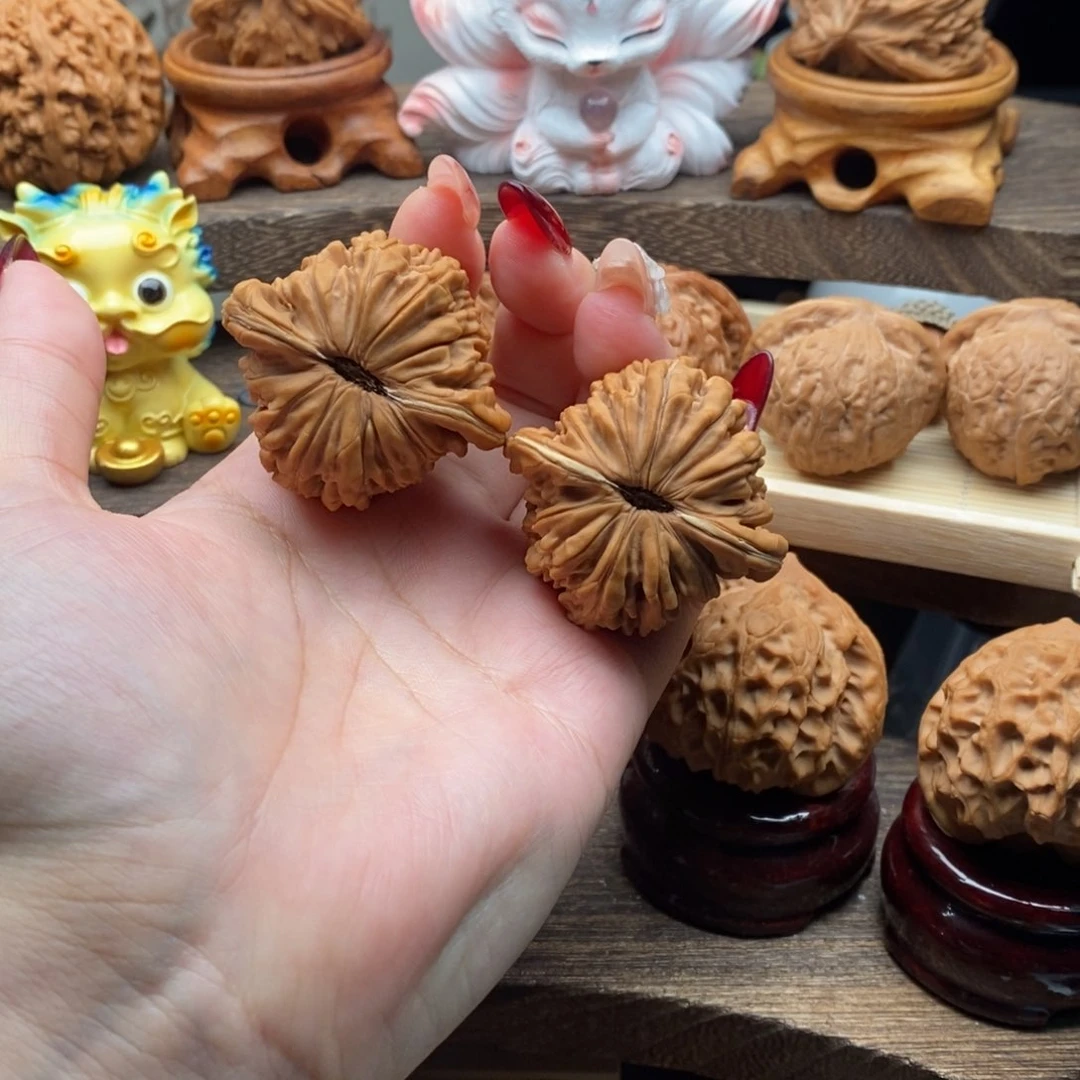 吊坠文玩核桃42.5全品平谷楼