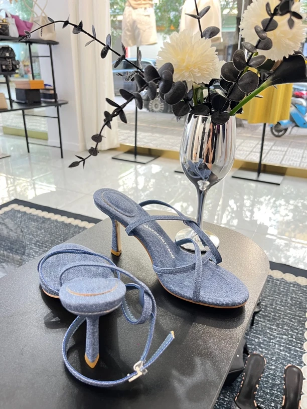 细跟牛仔欧美风日常圆头一字带凉鞋法式夏季百搭