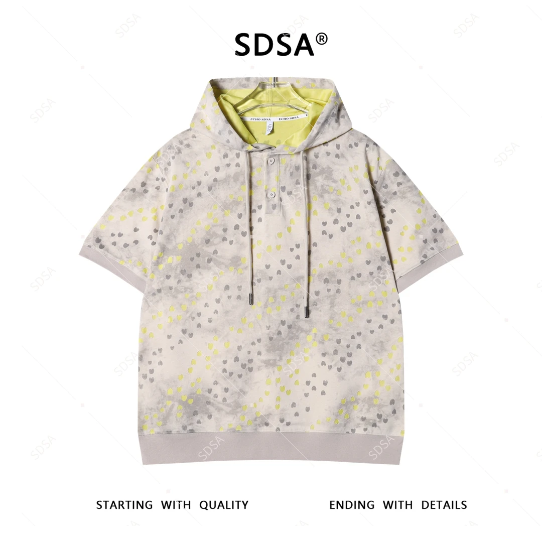 SDSA夏季新款男士痞帅小众满印割破爱心设计连帽短袖T恤撞色时尚