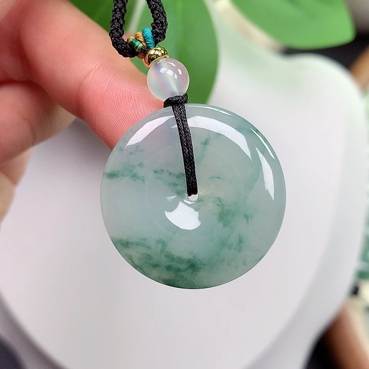 颈饰未镶嵌翡翠平安扣 27.8x4.3mm