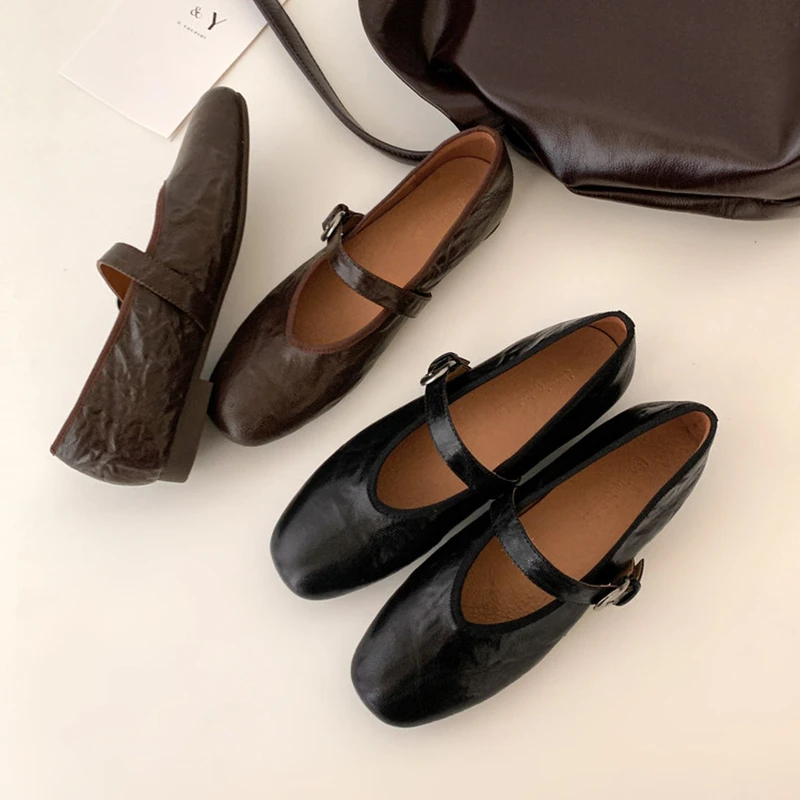 复古一字扣带平底玛丽珍鞋女浅口单鞋2025春季新款羊皮圆头奶奶鞋