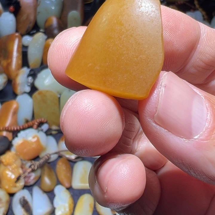 和田玉吊坠(不含链)未镶嵌