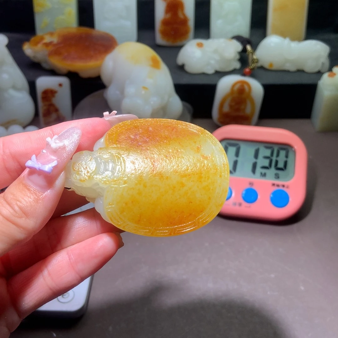 和田玉未镶嵌颈饰一***呼