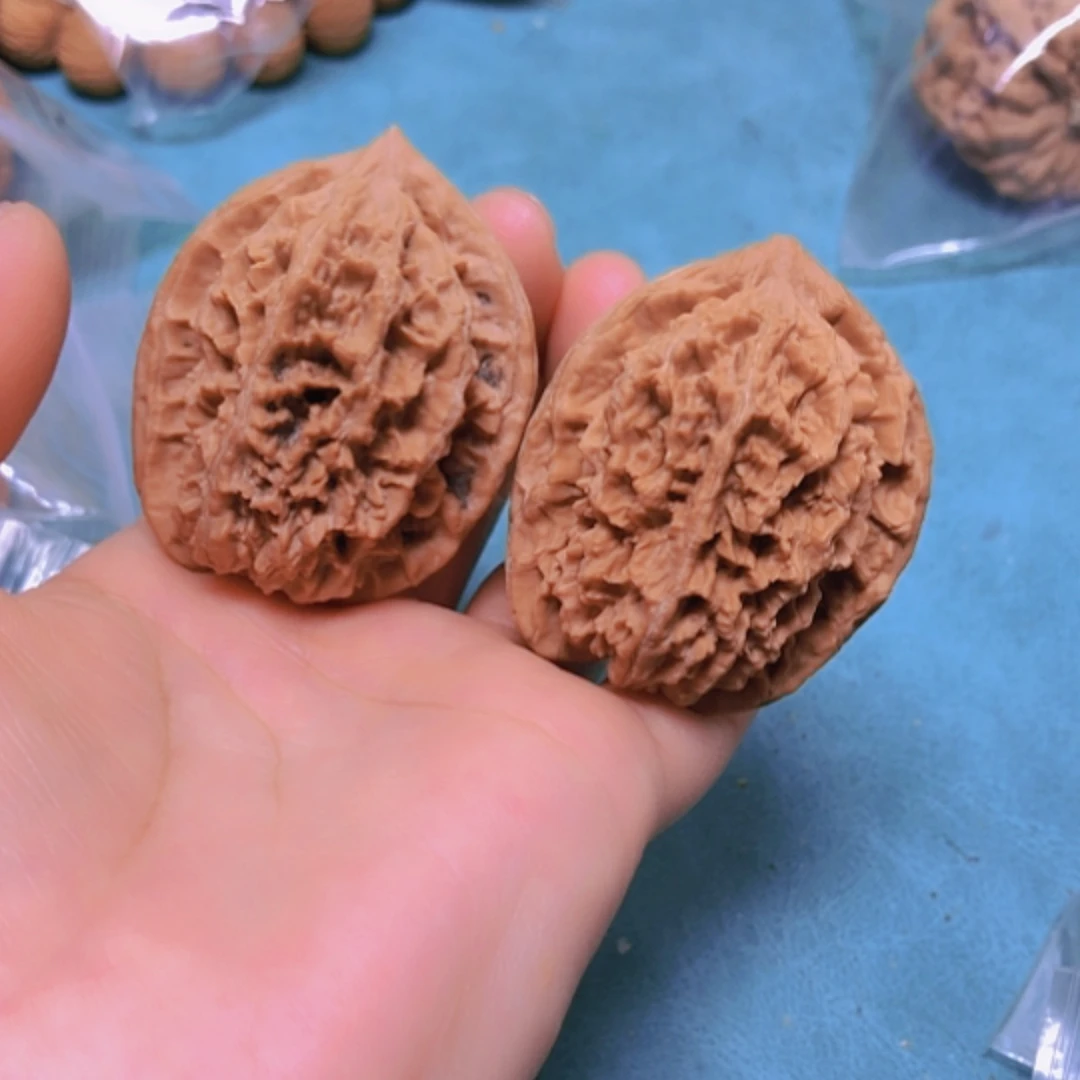 【闪购商品】把件核桃41中国大花修尖