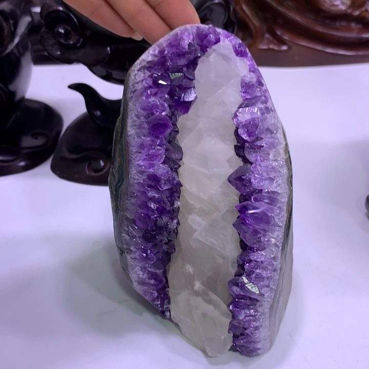 大型摆件（非配饰）未镶嵌水晶