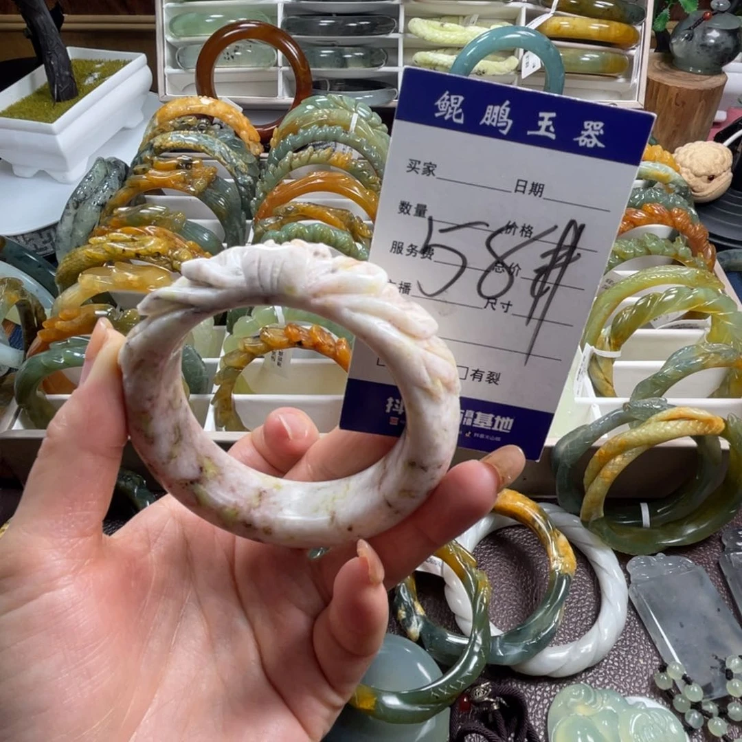 未镶嵌蛇纹石玉手镯