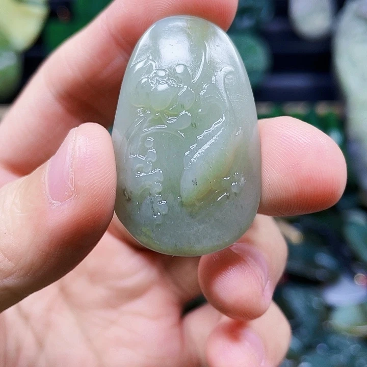 和田玉未镶嵌珠宝奇石