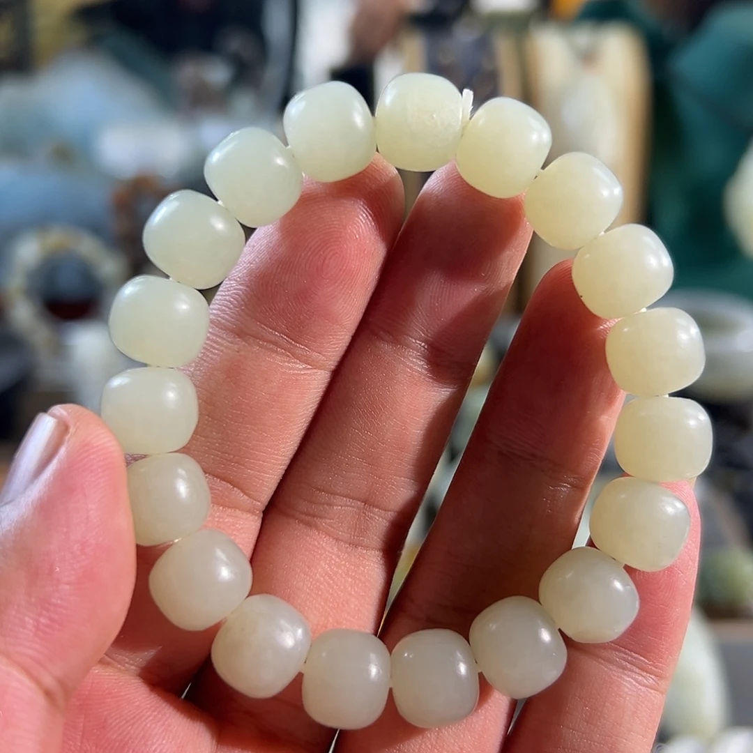 未镶嵌手串和田玉真皮真色