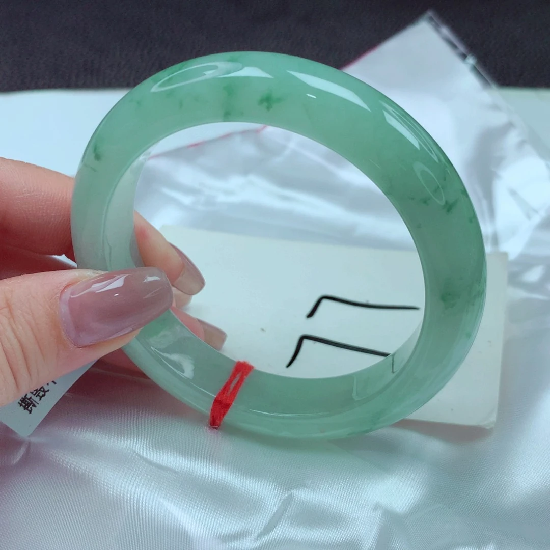 翡翠手镯未镶嵌手镯57