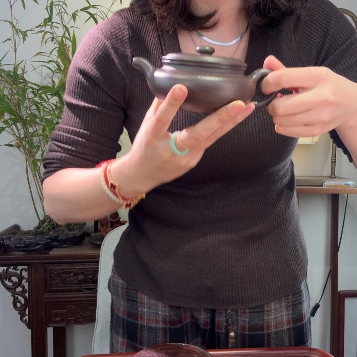 哦***了紫砂茶案哈哈哈我也喜欢