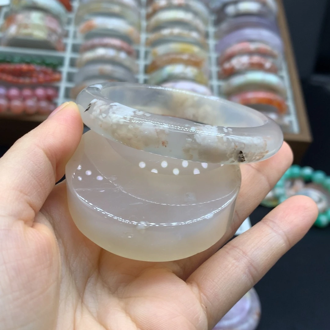 【闪购商品】玛瑙/玉髓手镯未镶嵌糯**子