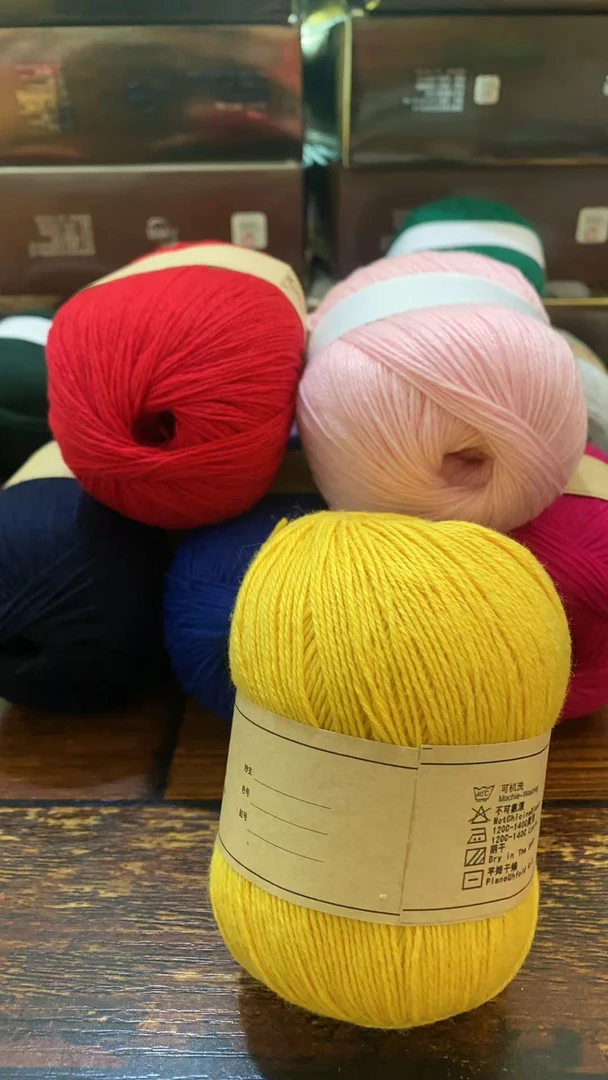 正品羊绒线中粗手工编织diy毛衣围巾纯山羊绒貂绒宝宝毛线批发