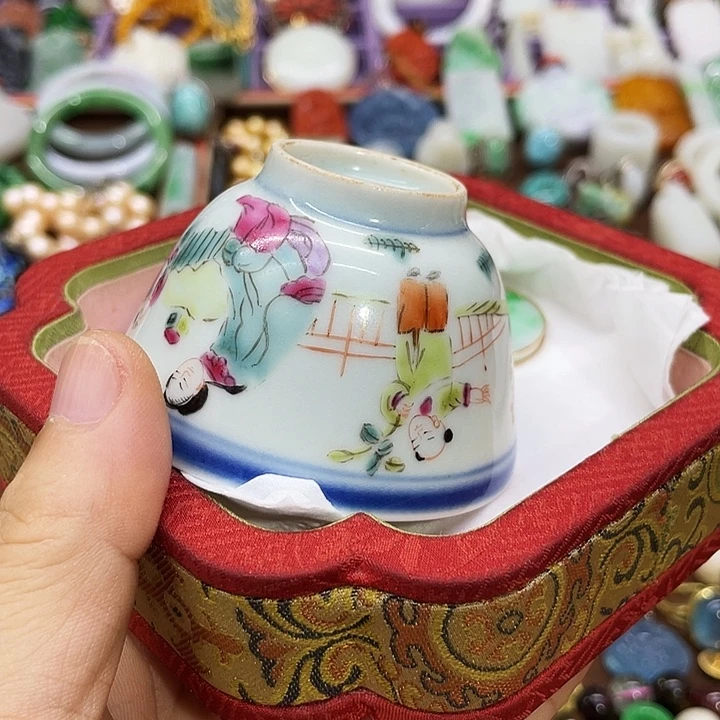 美***光青花手绘小主人杯子