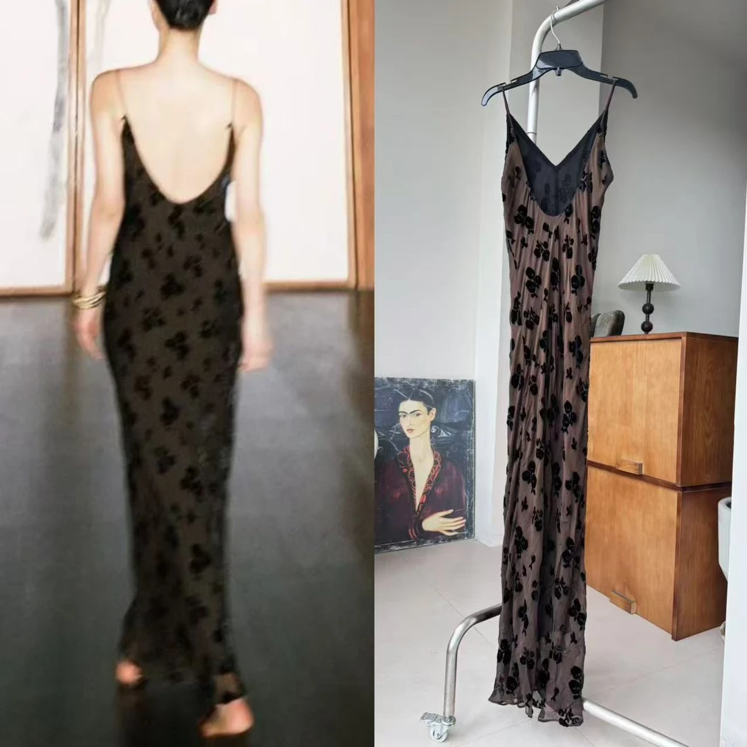 惊艳！法式复古高级感真丝植绒烧花斜裁收腰显瘦吊带连衣裙