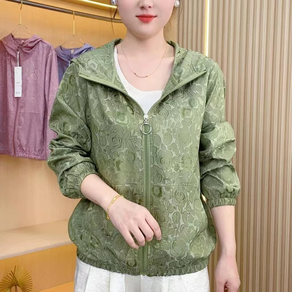 雪儿 双喜玫瑰提花妈妈装夏季长袖连帽防晒衣女士时尚运动薄外套
