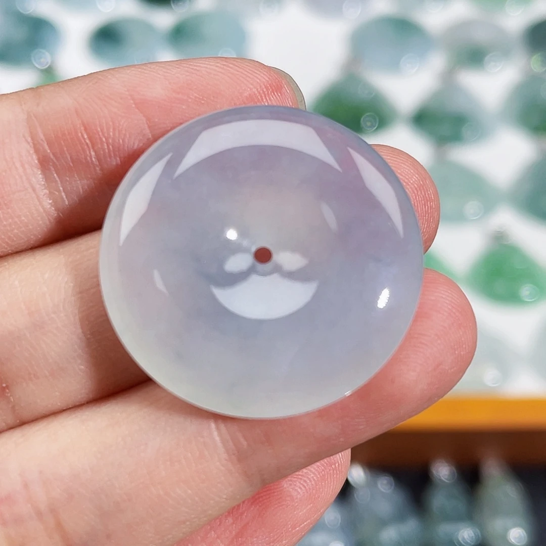 颈饰未镶嵌翡翠吊坠