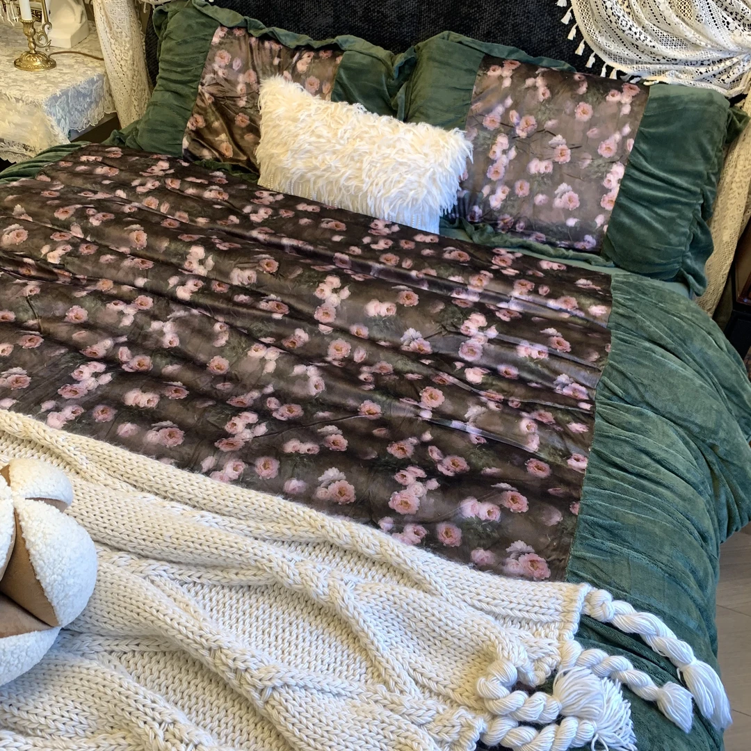 2025新款【浪漫满屋】法式复古小众风情褶丝绒婴肤绒四件套秋冬