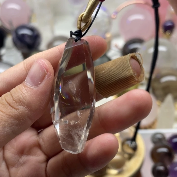 未镶嵌水晶珠宝半成品