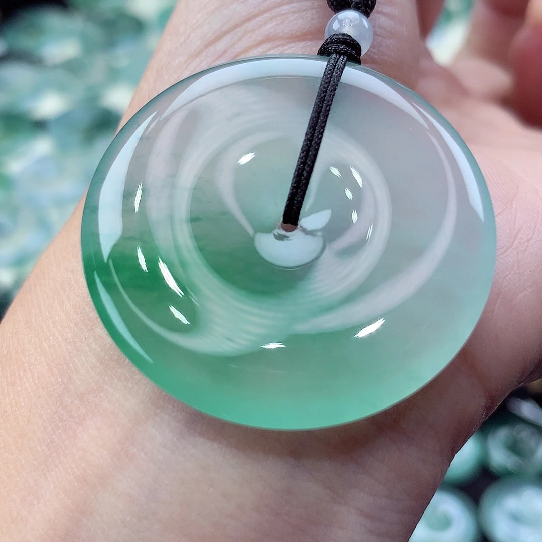 颈饰未镶嵌翡翠编号67。尺寸37.6-6