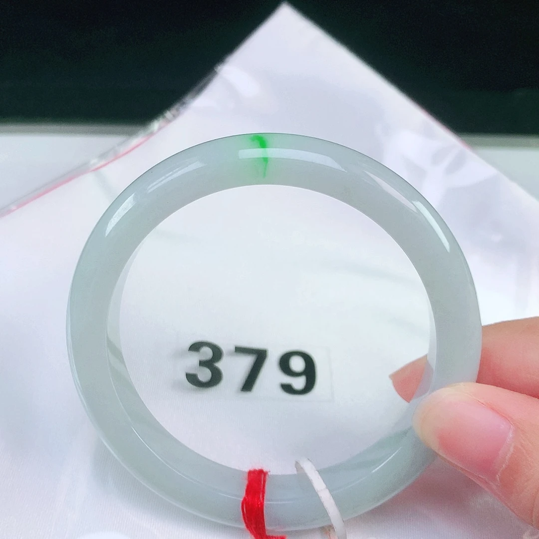 未镶嵌手镯（圆镯）翡翠翡翠手镯