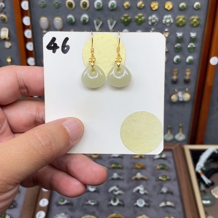 和田玉银S925镶嵌耳饰和田玉46