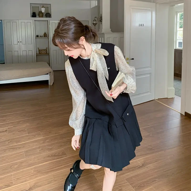 黑色韩系千金风百褶背心连衣裙套装女2025初春新款波点内搭两件套