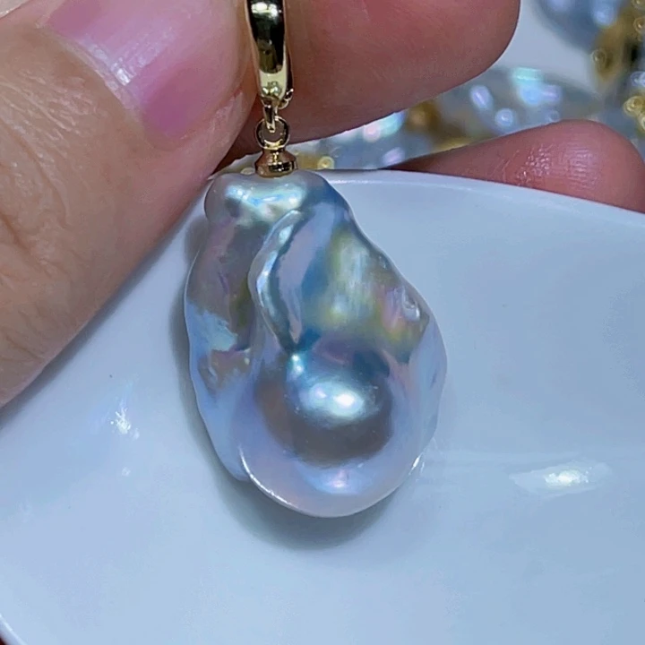 颈饰未镶嵌淡水珍珠