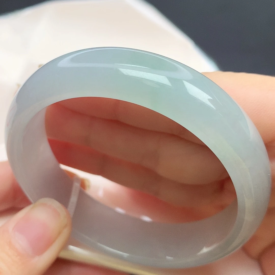 翡翠手镯未镶嵌09n n n n n n n