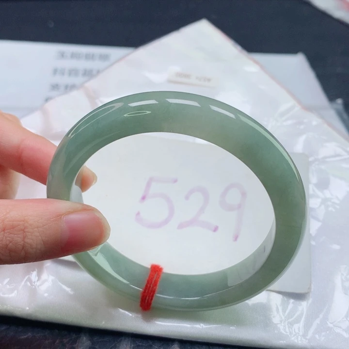 翡翠未镶嵌手镯圈口5758