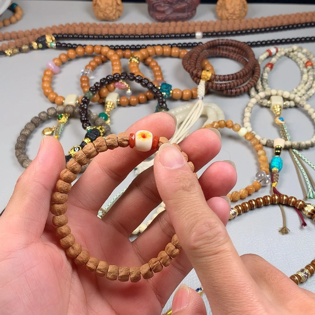 吊坠柏香籽/百香籽。。。。。。。。。。。