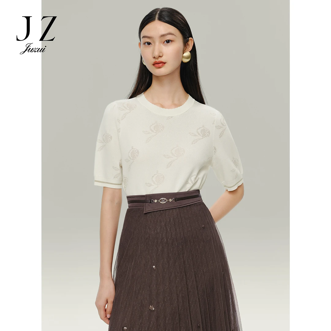 JZ玖姿JWDQ31213复古优雅针织衫女春秋新款提花珍珠白镂空圆领秋