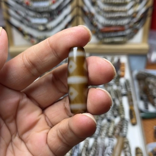 爱****玛瑙/玉髓颈饰未镶嵌