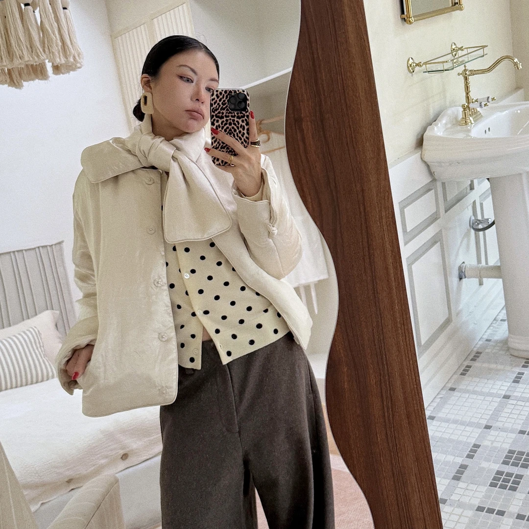 Vane｜“缎光” 重磅醋酸缎清冷系围巾二合一鹅绒服～