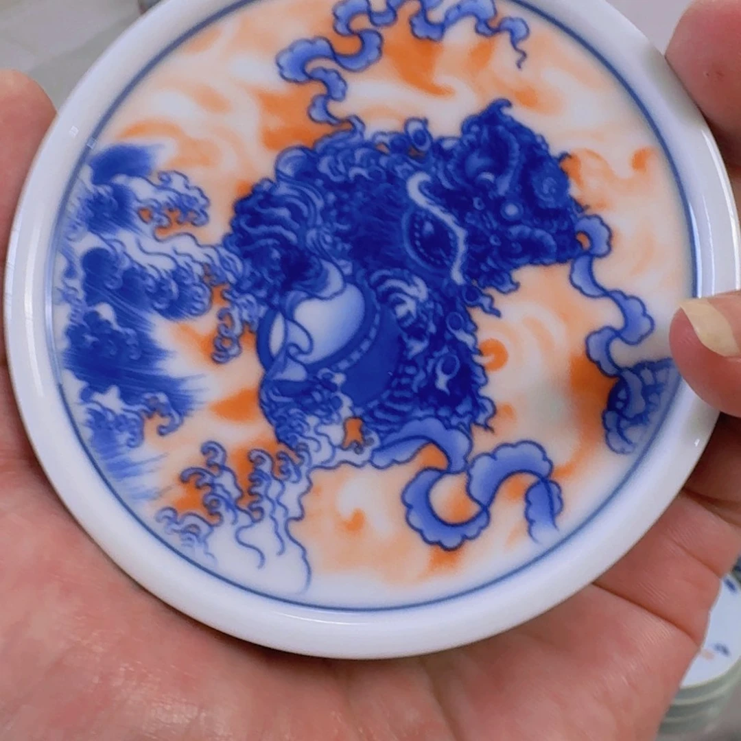 瓷片帆红醒狮盖置景德镇