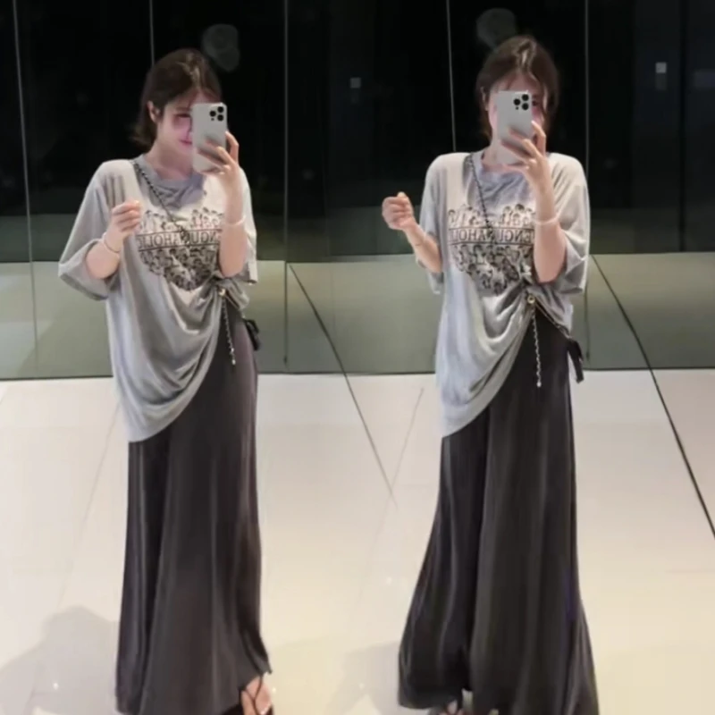 慵懒风卡通爱心圆领宽松中长款休闲上衣＋高腰半身裙子两件套装