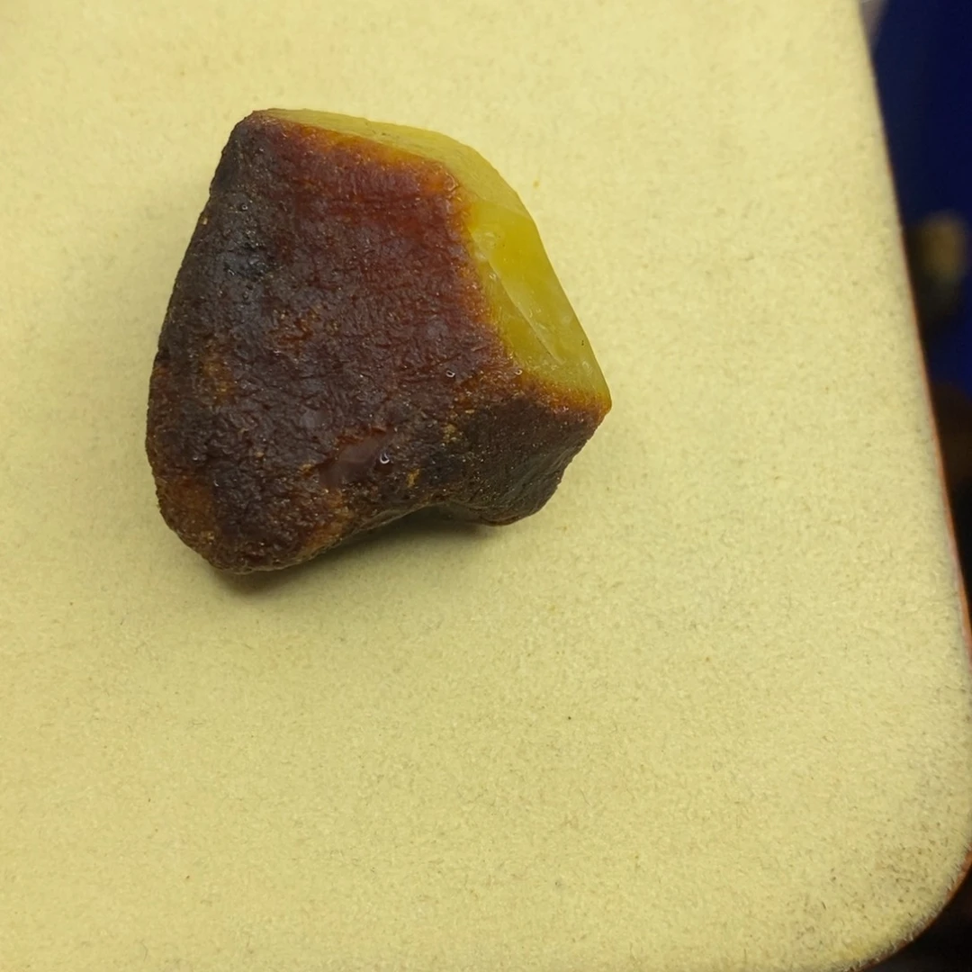 未镶嵌定制蜜蜡梨