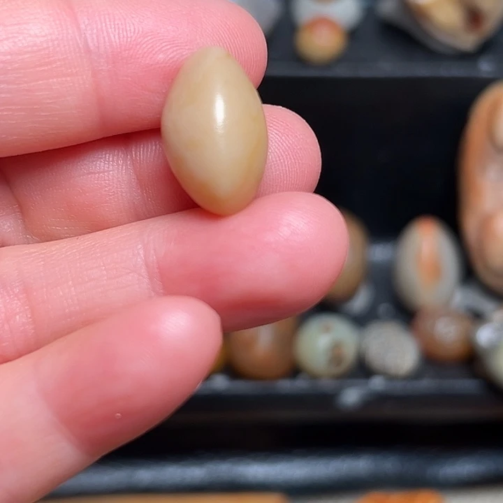 旧***石石材阿拉善戈壁奇石