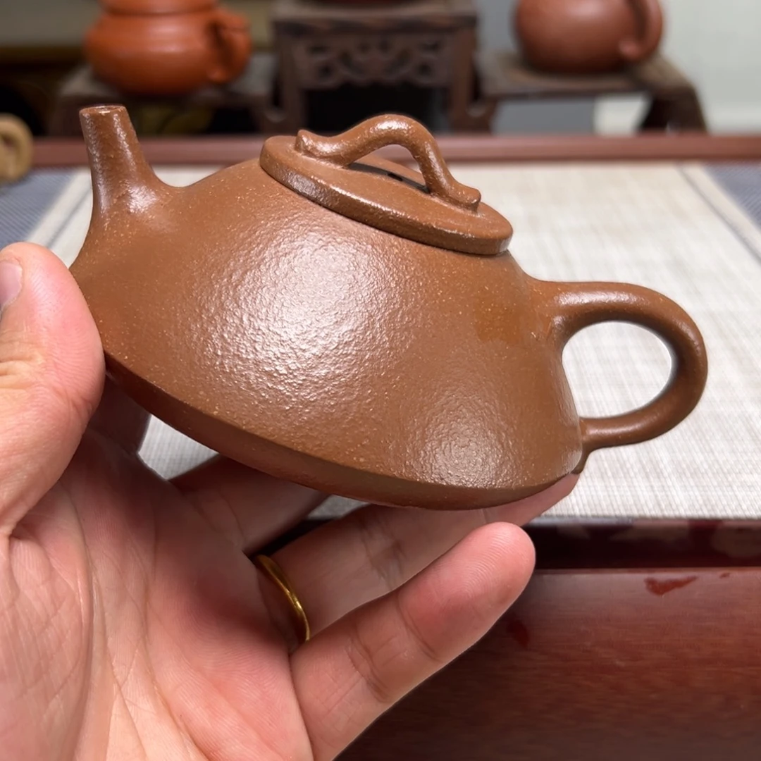 紫砂壶正品无瑕疵款00”