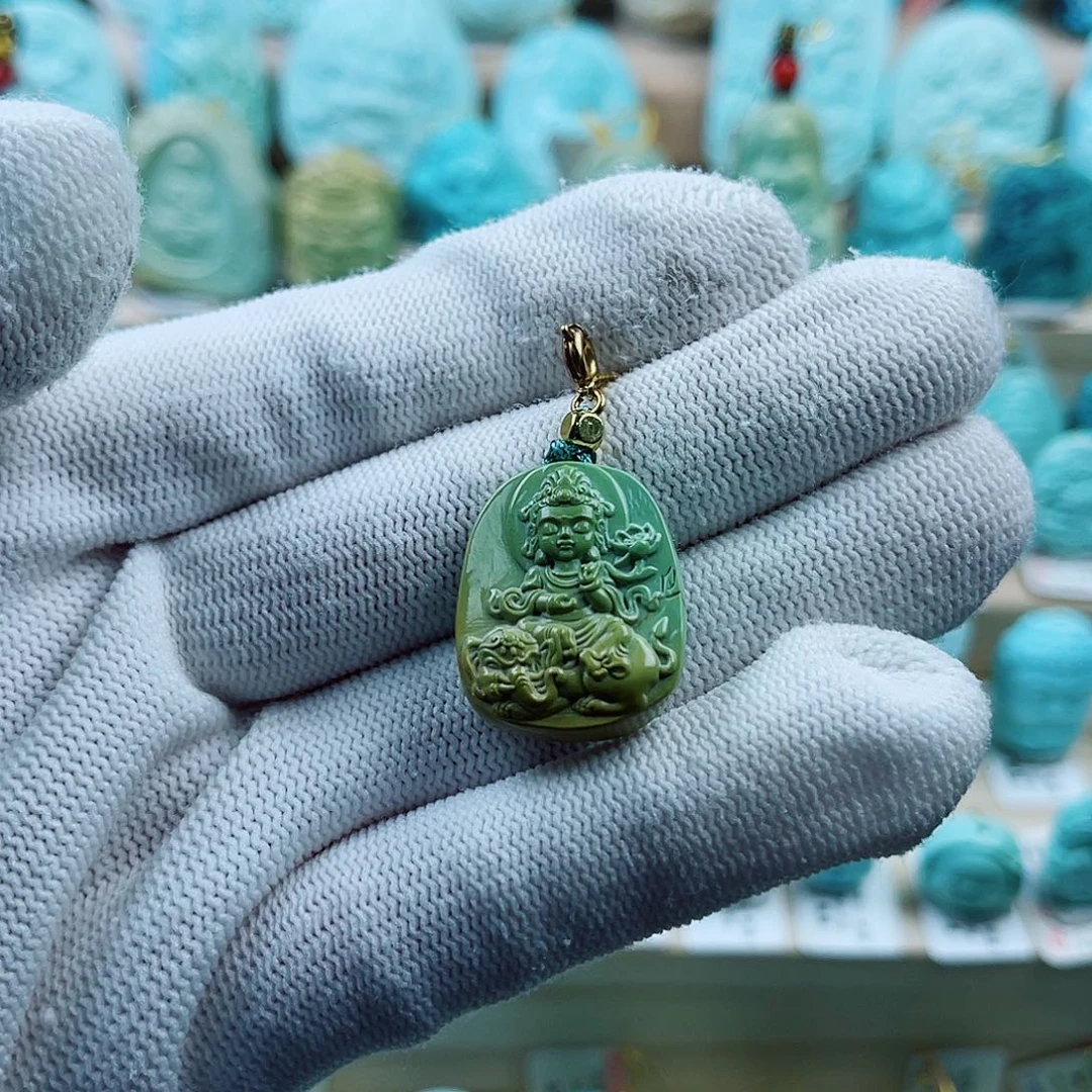 未镶嵌绿松石珠宝奇石